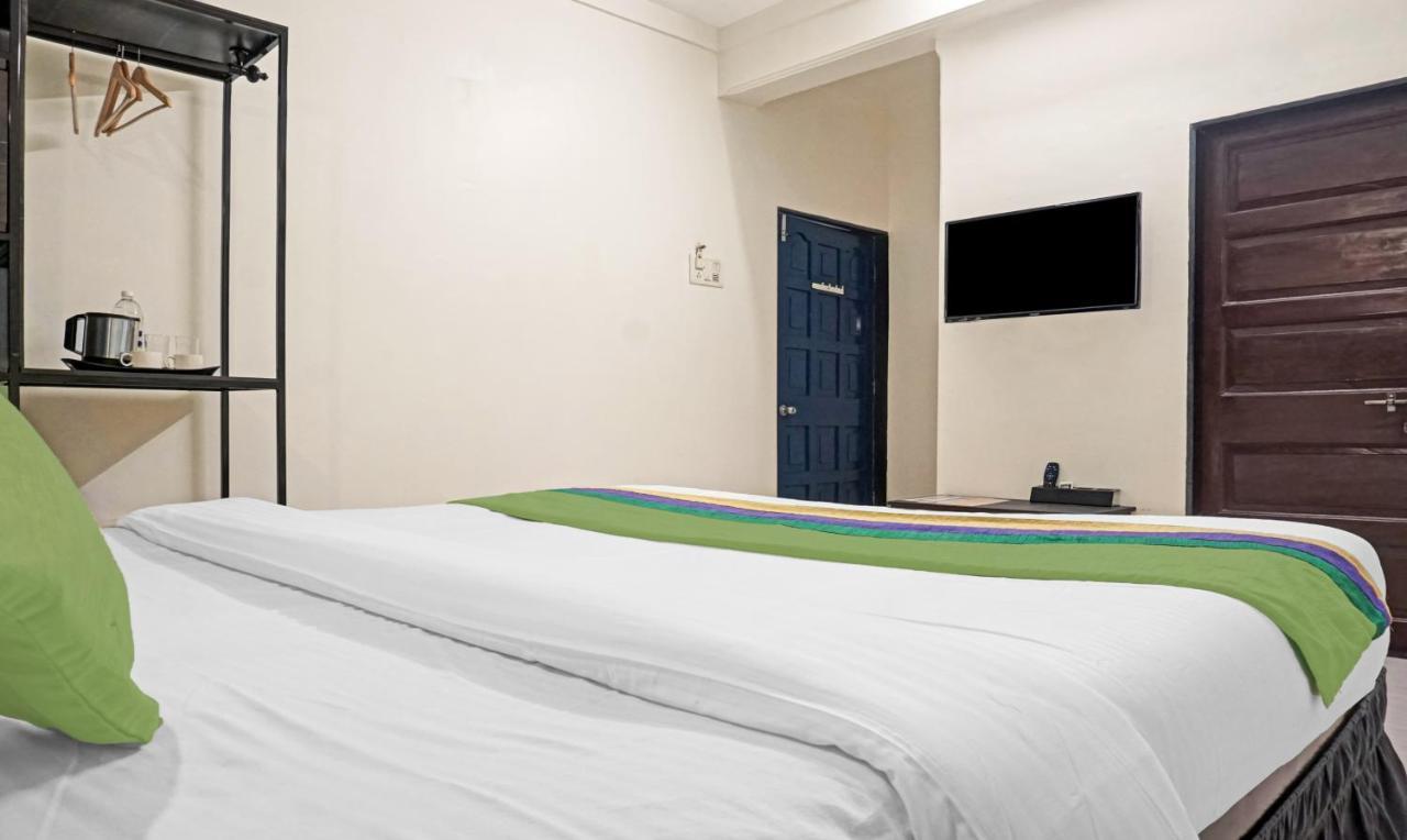 Mazzo Residency Bed and Breakfast Nagaon  Buitenkant foto