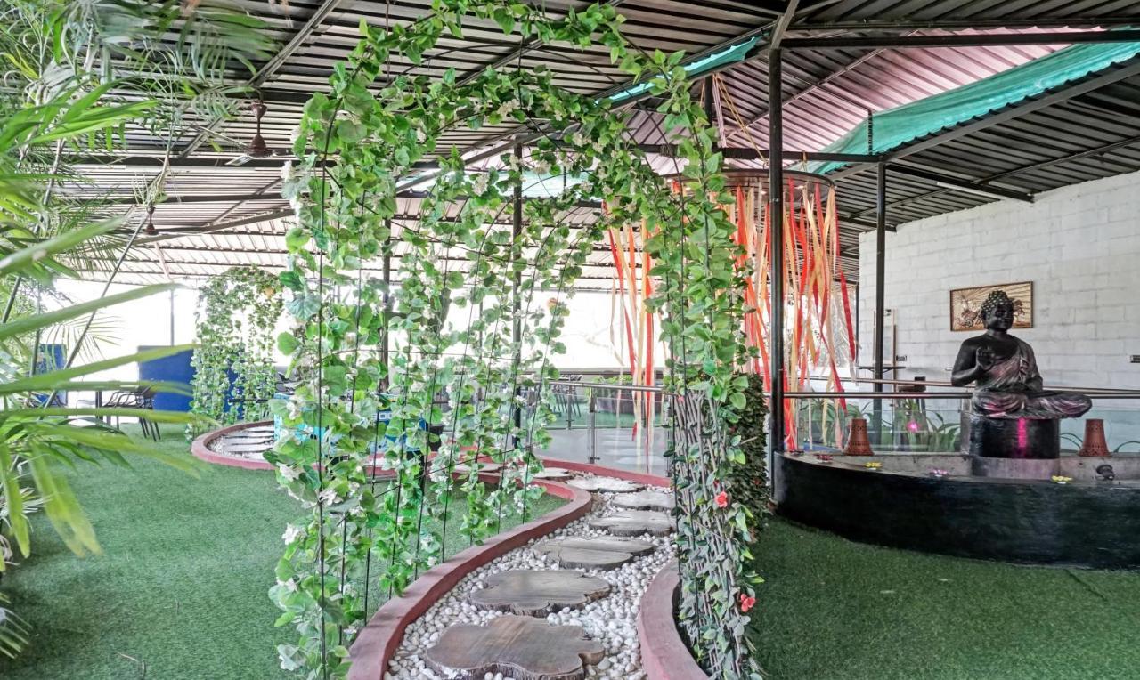 Mazzo Residency Bed and Breakfast Nagaon  Buitenkant foto